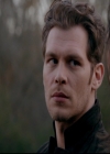 VampireDiariesWorld-dot-nl_TheOriginals_3x13HeartShapedBox0390.jpg