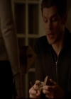 VampireDiariesWorld-dot-nl_TheOriginals_3x13HeartShapedBox2089.jpg