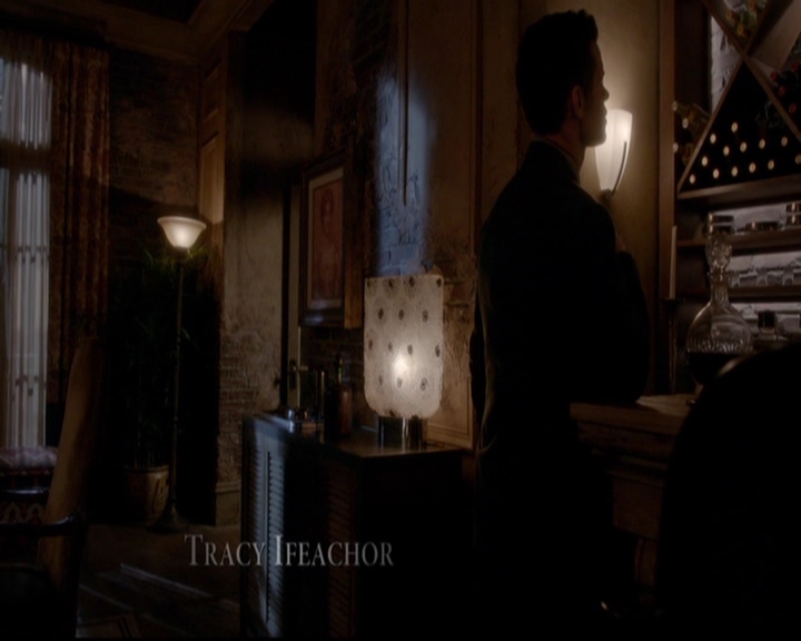 VampireDiariesWorld-dot-nl_TheOriginals_3x14AStreetcarNamedDesire0158.jpg