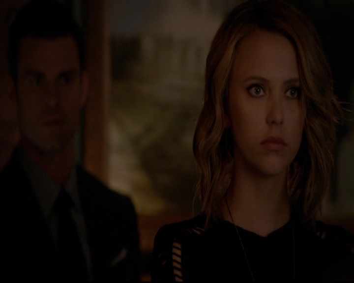 VampireDiariesWorld-dot-nl_TheOriginals_3x14AStreetcarNamedDesire0183.jpg