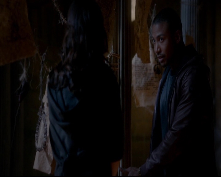 VampireDiariesWorld-dot-nl_TheOriginals_3x14AStreetcarNamedDesire0239.jpg