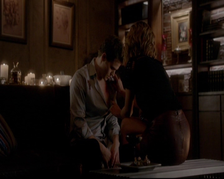 VampireDiariesWorld-dot-nl_TheOriginals_3x14AStreetcarNamedDesire0259.jpg