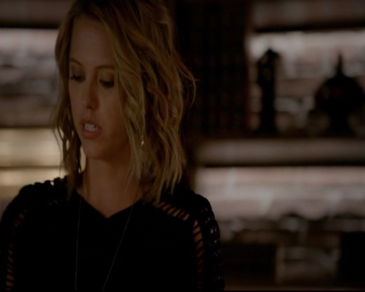 VampireDiariesWorld-dot-nl_TheOriginals_3x14AStreetcarNamedDesire0271.jpg