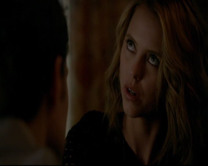 VampireDiariesWorld-dot-nl_TheOriginals_3x14AStreetcarNamedDesire0318.jpg