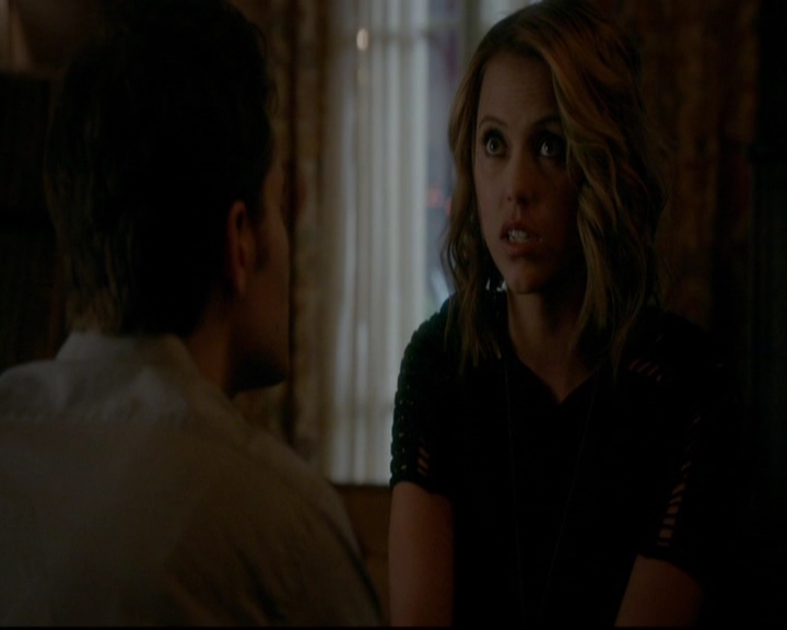 VampireDiariesWorld-dot-nl_TheOriginals_3x14AStreetcarNamedDesire0331.jpg