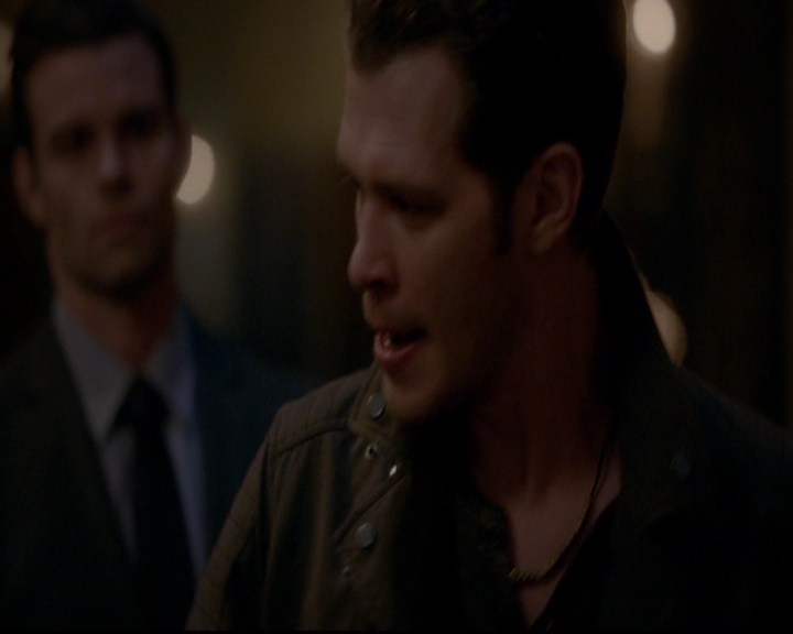 VampireDiariesWorld-dot-nl_TheOriginals_3x14AStreetcarNamedDesire0341.jpg