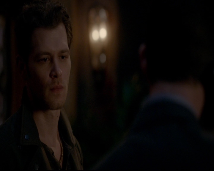 VampireDiariesWorld-dot-nl_TheOriginals_3x14AStreetcarNamedDesire0358.jpg