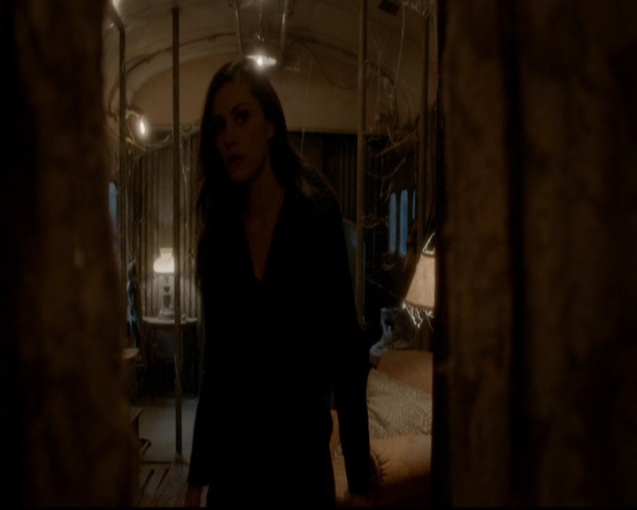 VampireDiariesWorld-dot-nl_TheOriginals_3x14AStreetcarNamedDesire0419.jpg