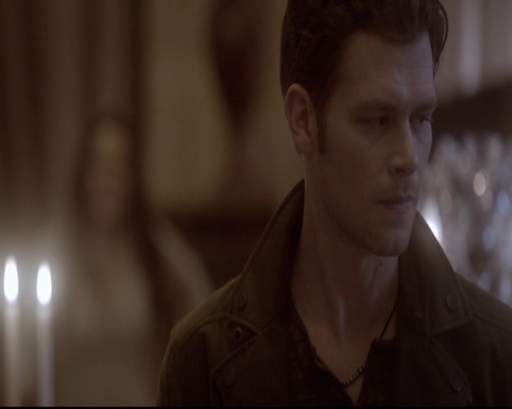 VampireDiariesWorld-dot-nl_TheOriginals_3x14AStreetcarNamedDesire0503.jpg