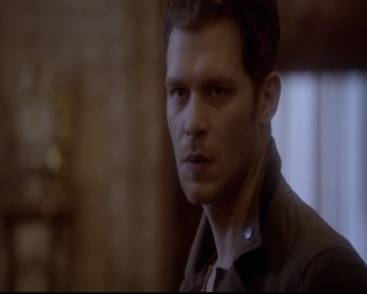 VampireDiariesWorld-dot-nl_TheOriginals_3x14AStreetcarNamedDesire0505.jpg