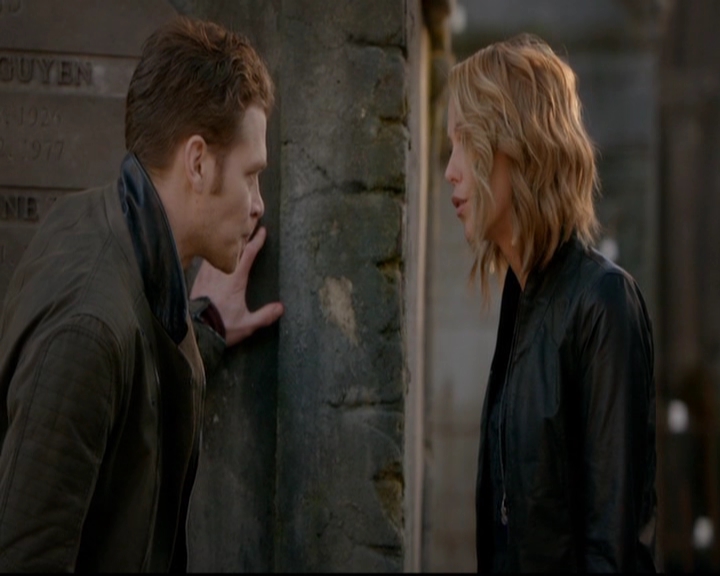 VampireDiariesWorld-dot-nl_TheOriginals_3x14AStreetcarNamedDesire2175.jpg