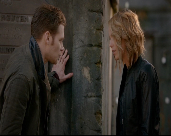VampireDiariesWorld-dot-nl_TheOriginals_3x14AStreetcarNamedDesire2176.jpg