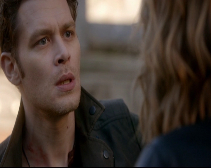 VampireDiariesWorld-dot-nl_TheOriginals_3x14AStreetcarNamedDesire2180.jpg