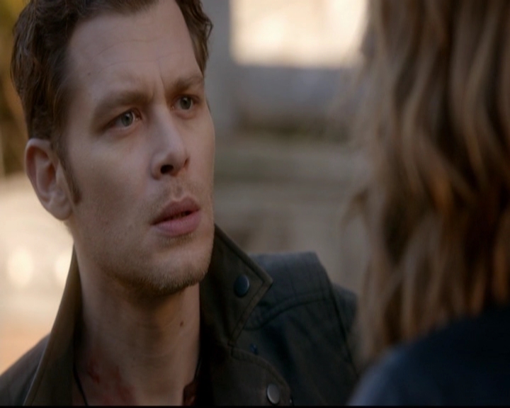 VampireDiariesWorld-dot-nl_TheOriginals_3x14AStreetcarNamedDesire2181.jpg