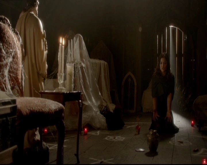 VampireDiariesWorld-dot-nl_TheOriginals_3x14AStreetcarNamedDesire2221.jpg