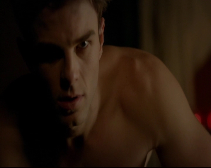 VampireDiariesWorld-dot-nl_TheOriginals_3x14AStreetcarNamedDesire2237.jpg