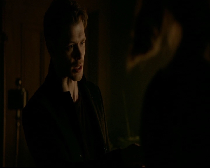 VampireDiariesWorld-dot-nl_TheOriginals_3x15AnOldFriendCalls0061.jpg