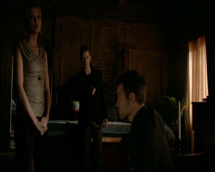 VampireDiariesWorld-dot-nl_TheOriginals_3x15AnOldFriendCalls0062.jpg