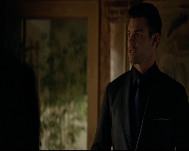 VampireDiariesWorld-dot-nl_TheOriginals_3x15AnOldFriendCalls0064.jpg