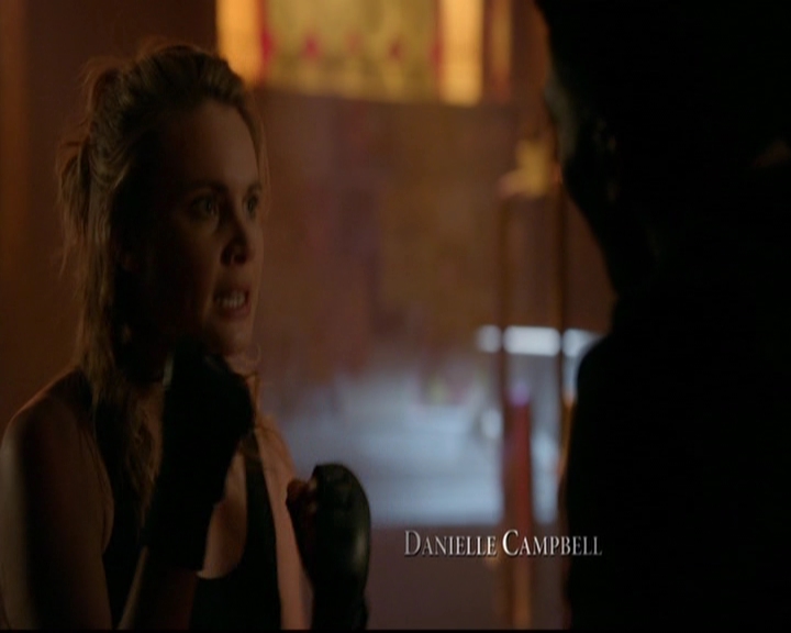 VampireDiariesWorld-dot-nl_TheOriginals_3x15AnOldFriendCalls0119.jpg