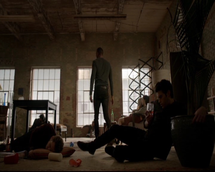 VampireDiariesWorld-dot-nl_TheOriginals_3x15AnOldFriendCalls0270.jpg