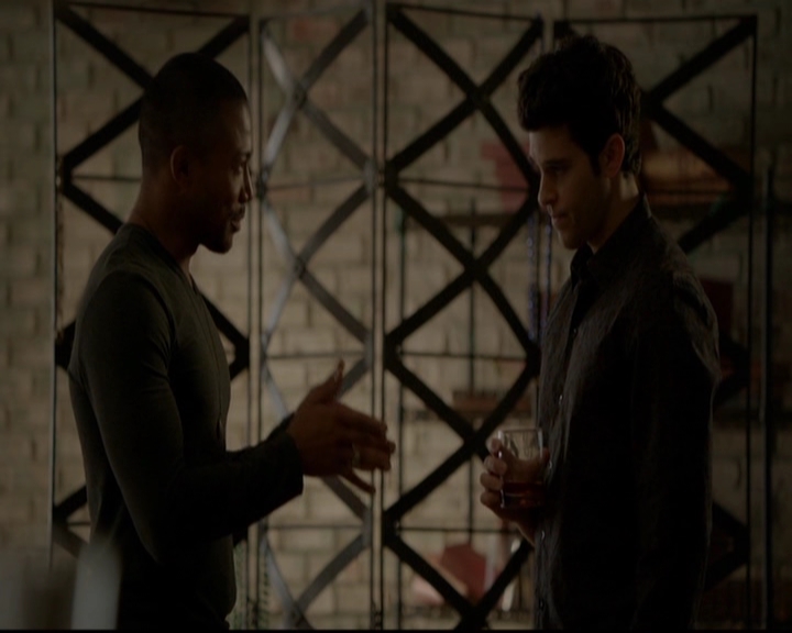 VampireDiariesWorld-dot-nl_TheOriginals_3x15AnOldFriendCalls0293.jpg