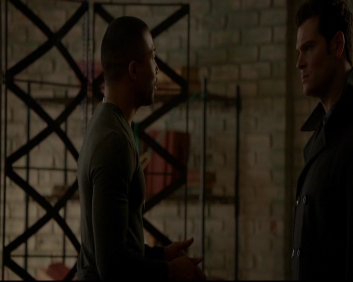 VampireDiariesWorld-dot-nl_TheOriginals_3x15AnOldFriendCalls0311.jpg