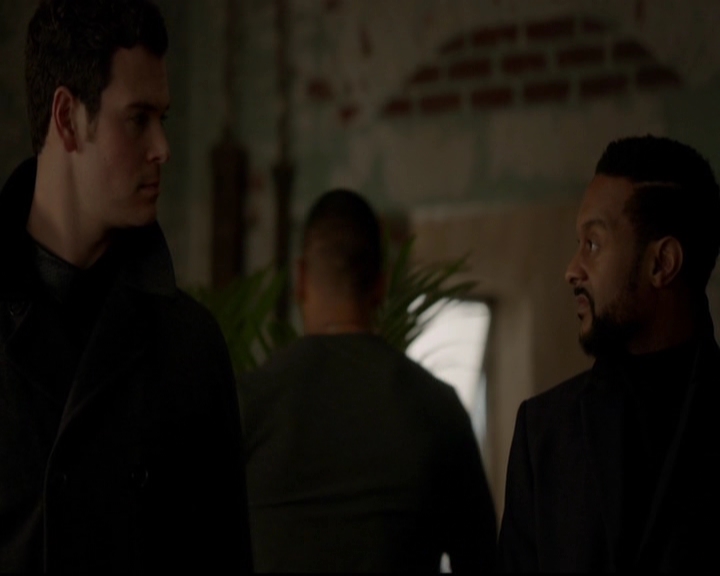 VampireDiariesWorld-dot-nl_TheOriginals_3x15AnOldFriendCalls0324.jpg