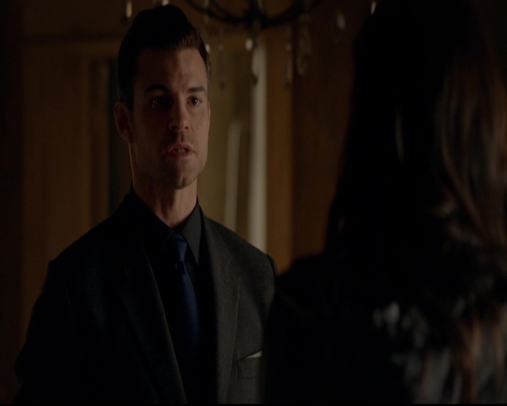 VampireDiariesWorld-dot-nl_TheOriginals_3x15AnOldFriendCalls0360.jpg