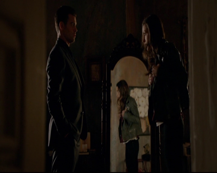 VampireDiariesWorld-dot-nl_TheOriginals_3x15AnOldFriendCalls0370.jpg