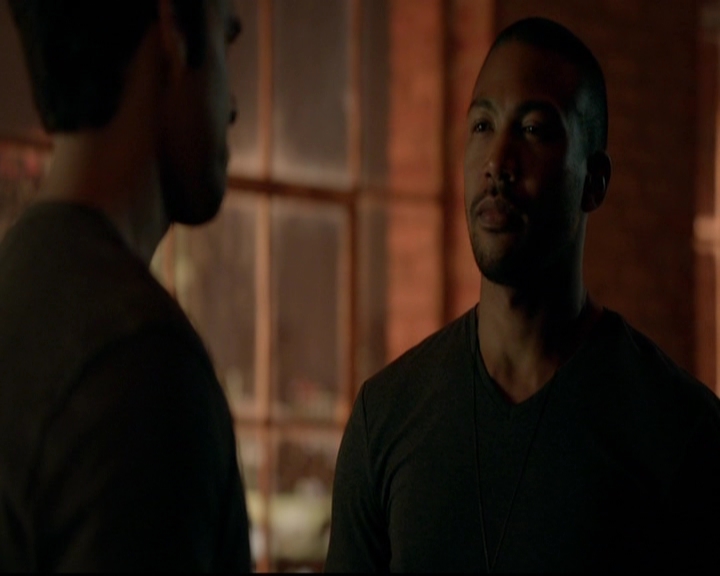 VampireDiariesWorld-dot-nl_TheOriginals_3x15AnOldFriendCalls0914.jpg