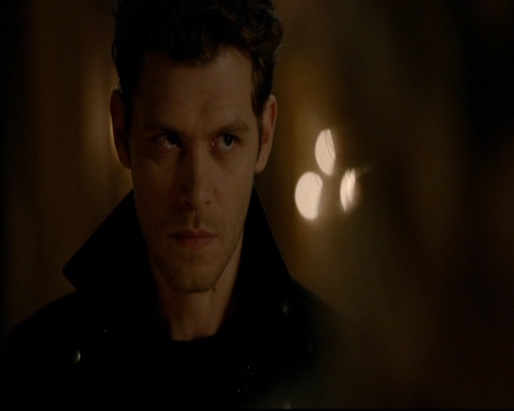 VampireDiariesWorld-dot-nl_TheOriginals_3x15AnOldFriendCalls1534.jpg