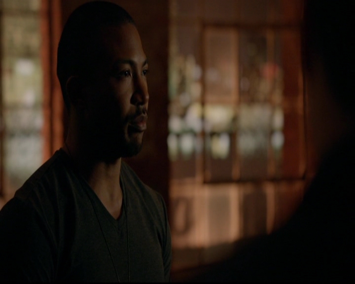 VampireDiariesWorld-dot-nl_TheOriginals_3x15AnOldFriendCalls1612.jpg