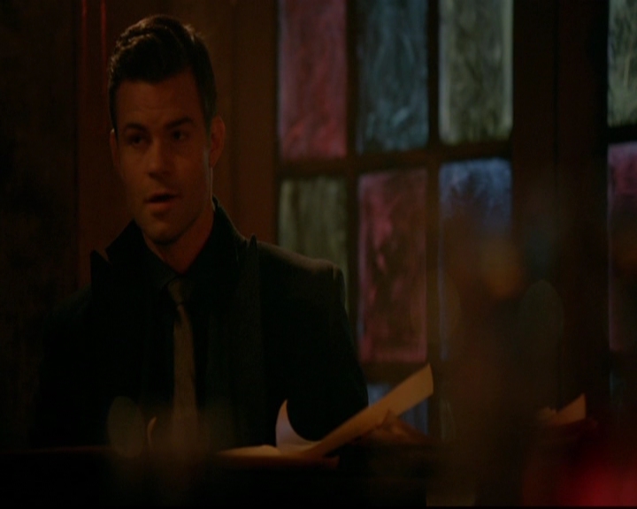 VampireDiariesWorld-dot-nl_TheOriginals_3x16AloneWithEverybody0036.jpg