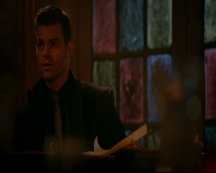 VampireDiariesWorld-dot-nl_TheOriginals_3x16AloneWithEverybody0037.jpg