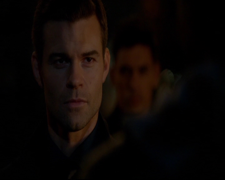 VampireDiariesWorld-dot-nl_TheOriginals_3x16AloneWithEverybody0111.jpg