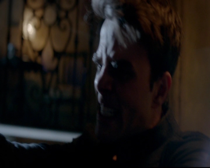 VampireDiariesWorld-dot-nl_TheOriginals_3x16AloneWithEverybody1599.jpg