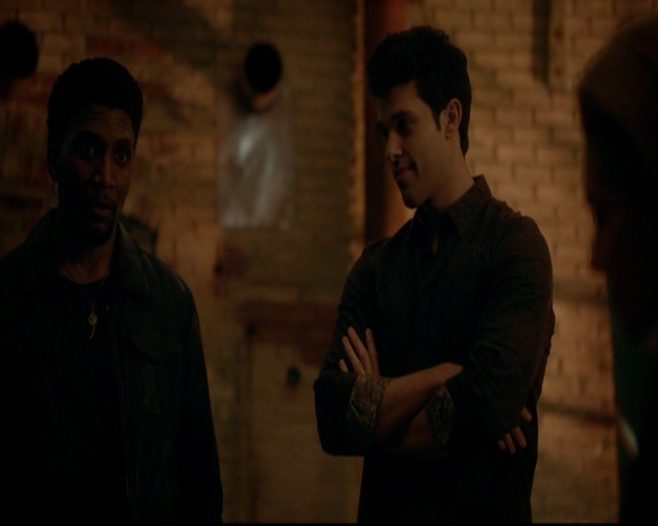 VampireDiariesWorld-dot-nl_TheOriginals_3x16AloneWithEverybody1950.jpg