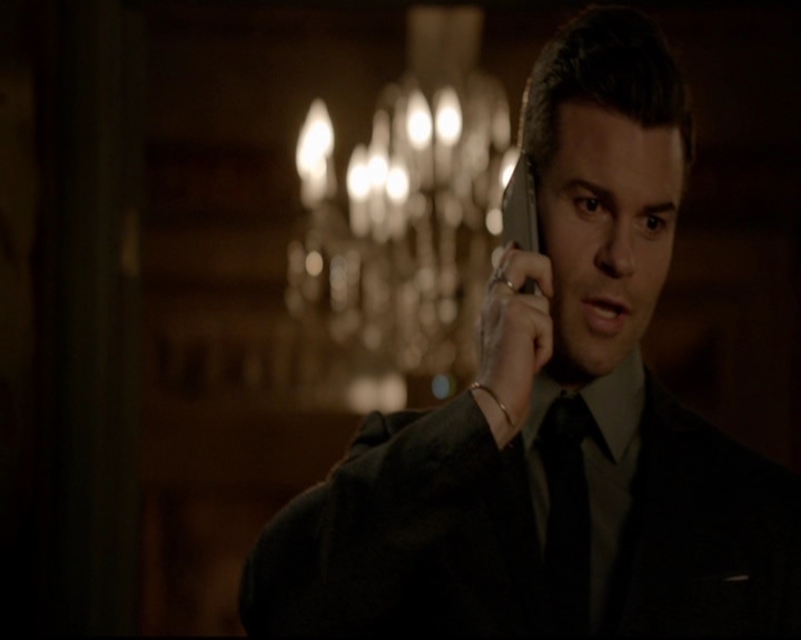 VampireDiariesWorld-dot-nl_TheOriginals_3x16AloneWithEverybody2179.jpg