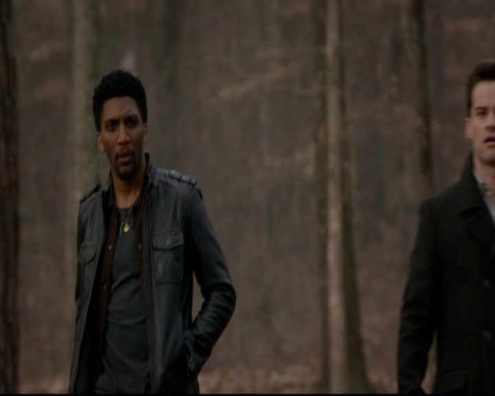 VampireDiariesWorld-dot-nl_TheOriginals_3x17BehindTheBlackHorizon0042.jpg