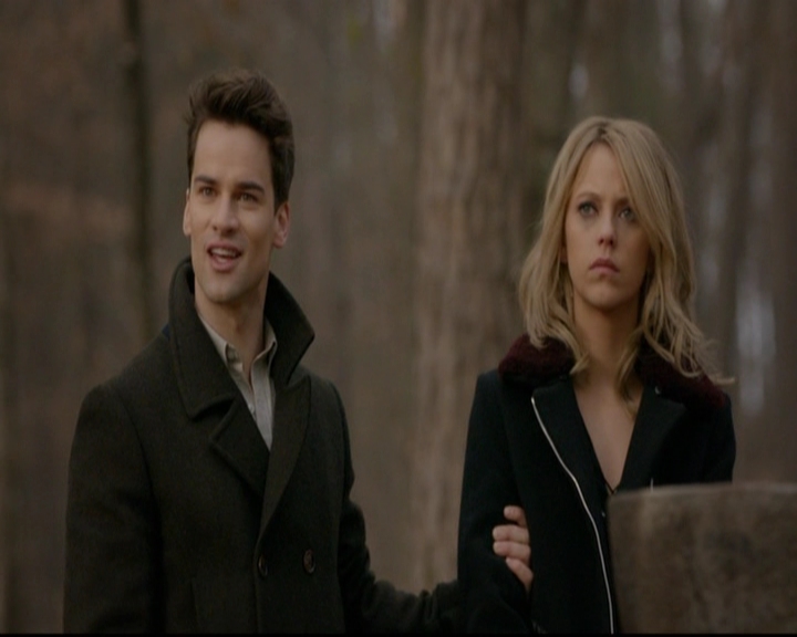 VampireDiariesWorld-dot-nl_TheOriginals_3x17BehindTheBlackHorizon0053.jpg