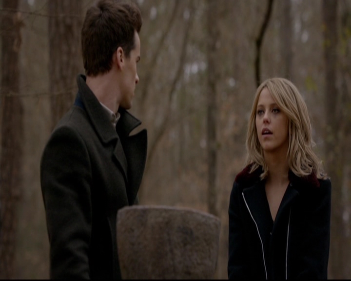 VampireDiariesWorld-dot-nl_TheOriginals_3x17BehindTheBlackHorizon0094.jpg