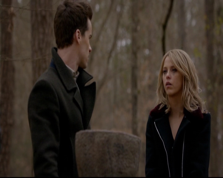 VampireDiariesWorld-dot-nl_TheOriginals_3x17BehindTheBlackHorizon0095.jpg