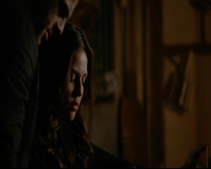 VampireDiariesWorld-dot-nl_TheOriginals_3x17BehindTheBlackHorizon0212.jpg