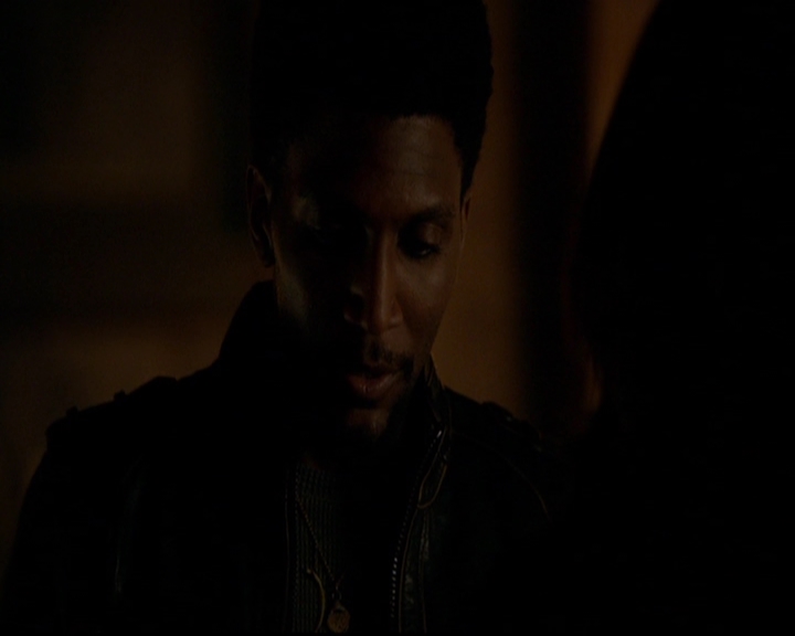 VampireDiariesWorld-dot-nl_TheOriginals_3x17BehindTheBlackHorizon2107.jpg