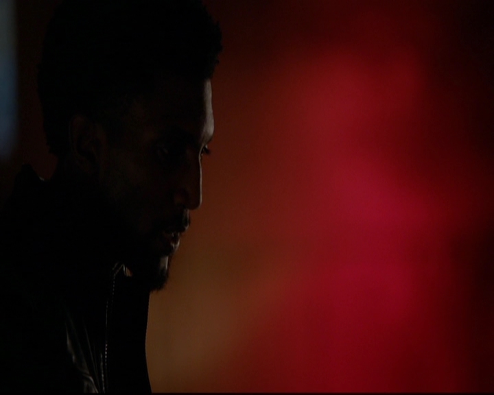 VampireDiariesWorld-dot-nl_TheOriginals_3x17BehindTheBlackHorizon2113.jpg