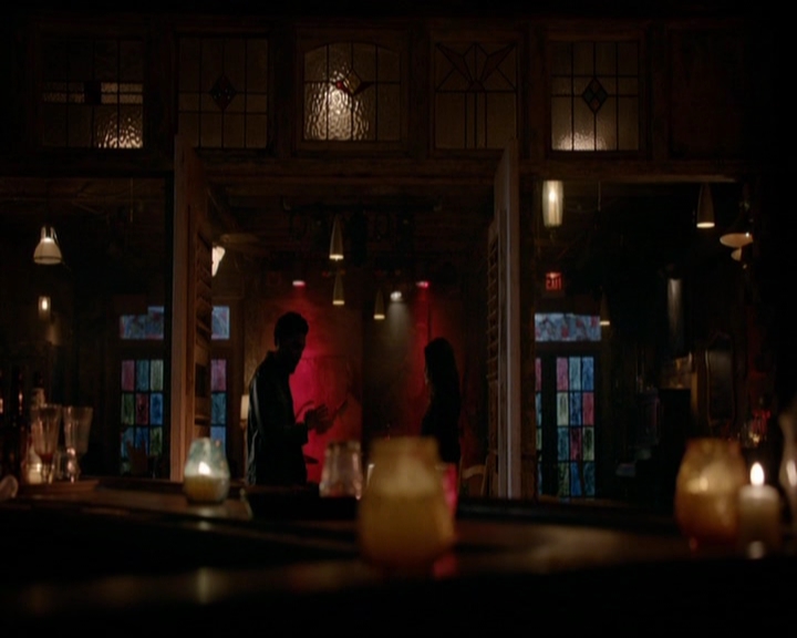 VampireDiariesWorld-dot-nl_TheOriginals_3x17BehindTheBlackHorizon2118.jpg