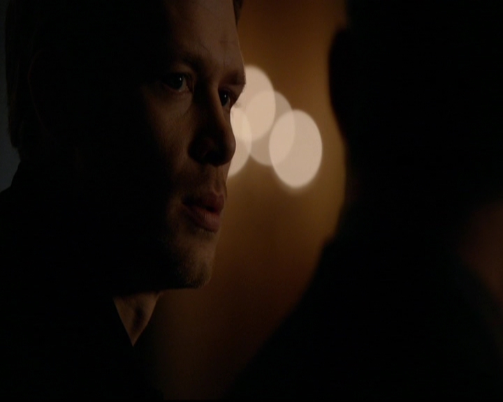 VampireDiariesWorld-dot-nl_TheOriginals_3x17BehindTheBlackHorizon2173.jpg