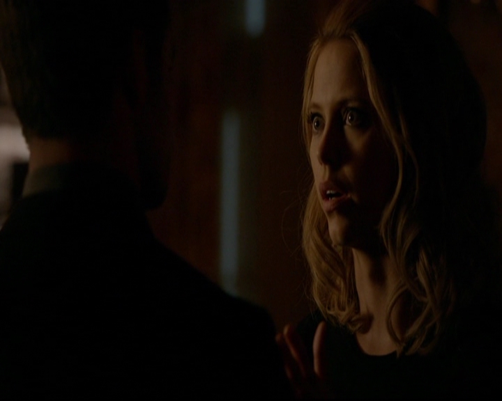 VampireDiariesWorld-dot-nl_TheOriginals_3x17BehindTheBlackHorizon2207.jpg