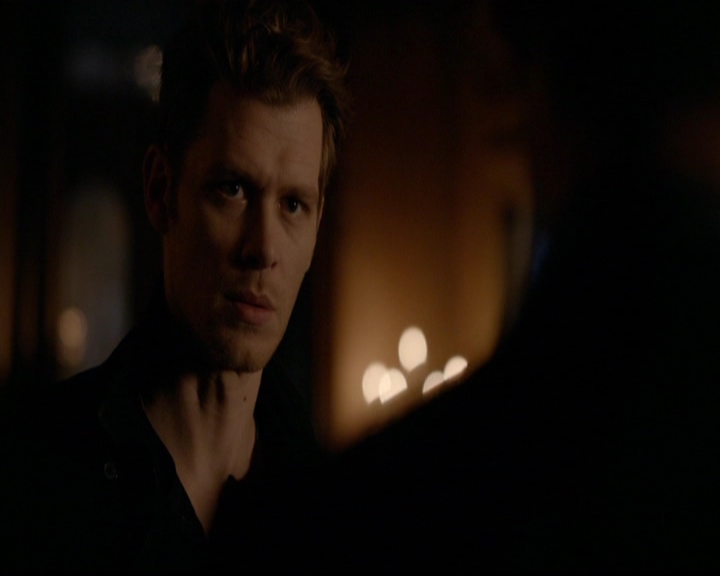 VampireDiariesWorld-dot-nl_TheOriginals_3x17BehindTheBlackHorizon2215.jpg